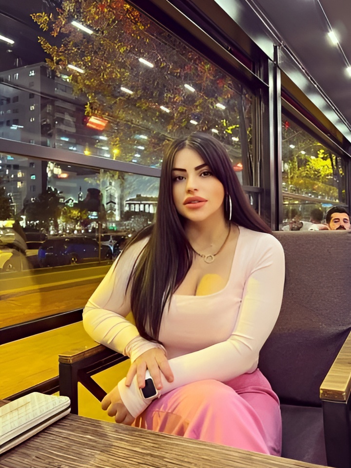 Роза привлекальеная девушка из  цена от 3000 руб