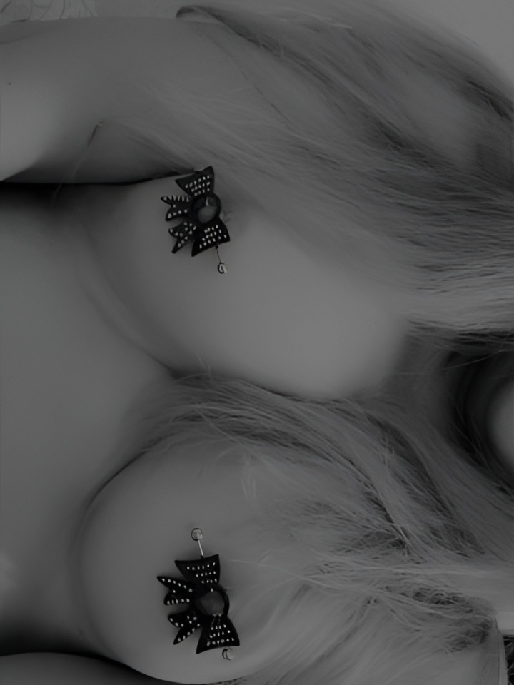 Софи привлекальеная девушка из  цена от 5000 руб