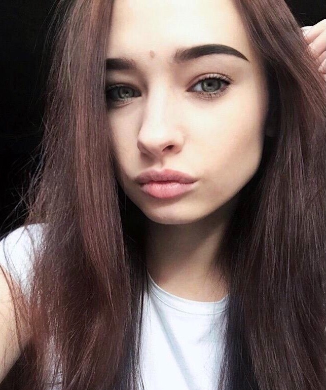 Ариадна привлекальеная девушка из  цена от 3500 руб