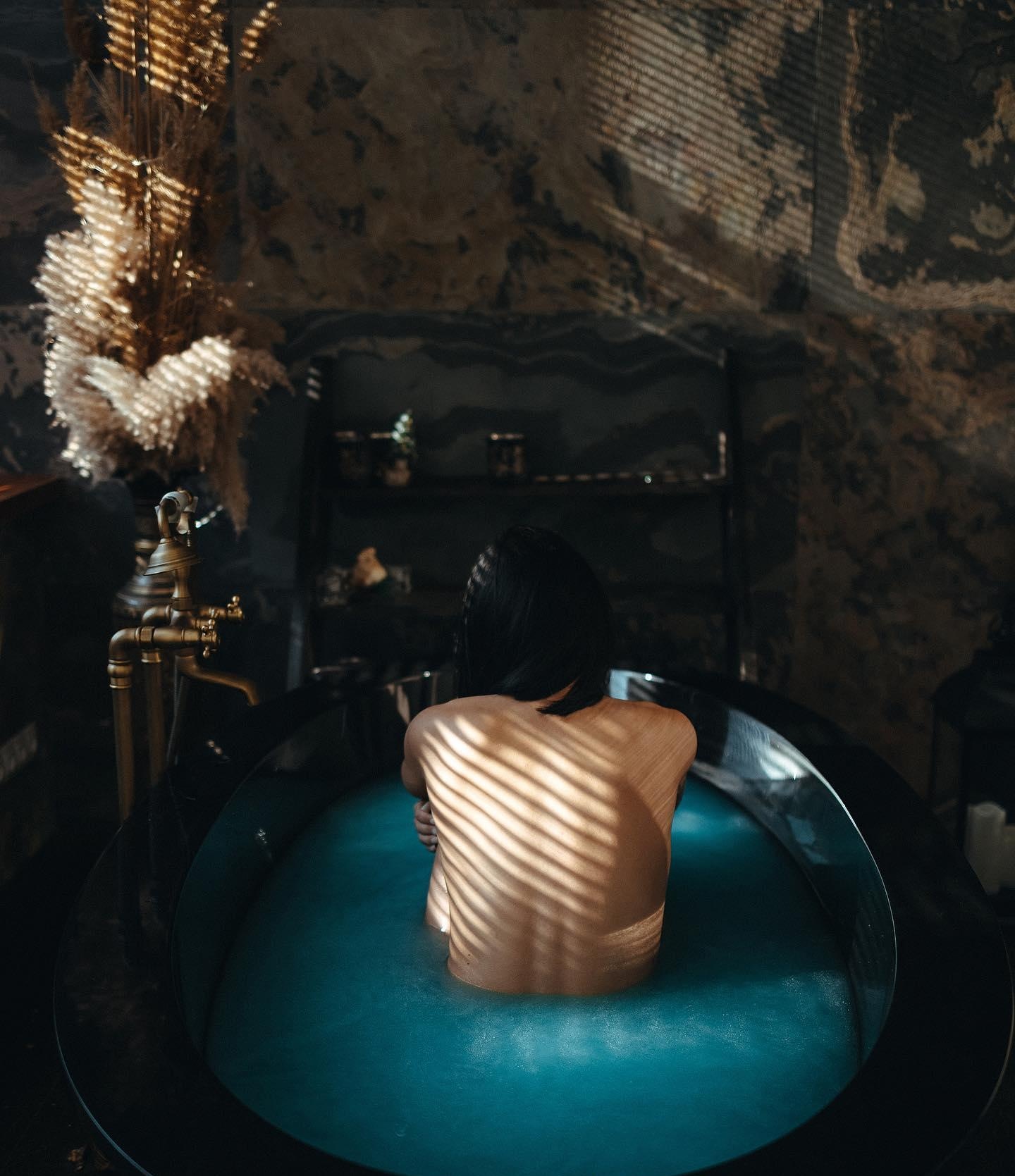 Кира привлекальеная девушка из  цена от 7000 руб