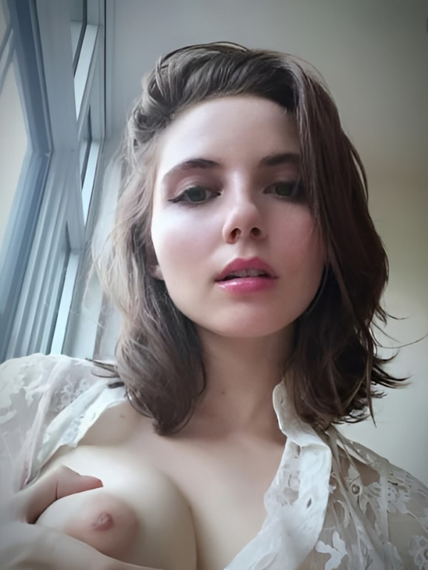 Адель привлекательная девушка из  цена от 4000 руб