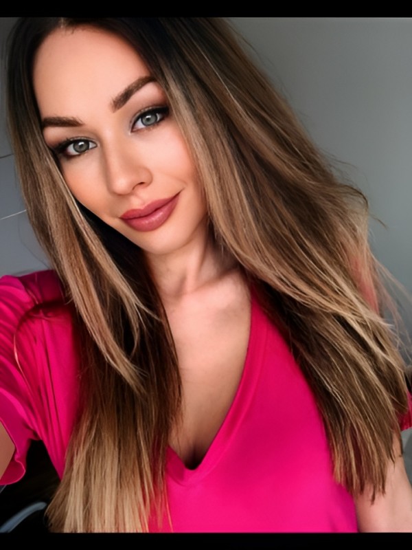 Ирина привлекательная девушка из  цена от 2500 руб