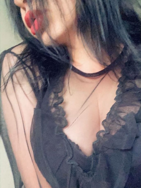 Регина привлекательная девушка из  цена от 3000 руб